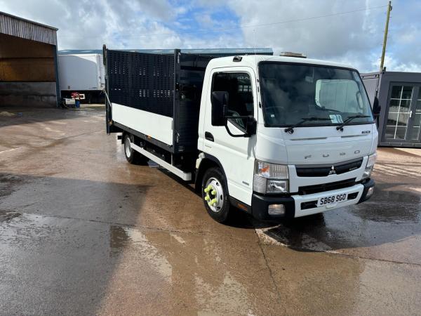 2019 (68) Mitsubishi Fuso Canter 7C15 plant lorry