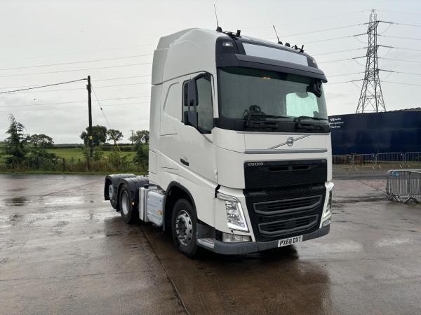 2018 (18) Volvo FH500 6x2 T/Unit