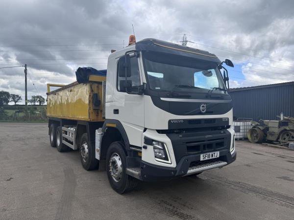 2018 (18) Volvo FMX420 8x4 tipper